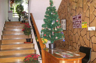Hotel Renzo's Inn