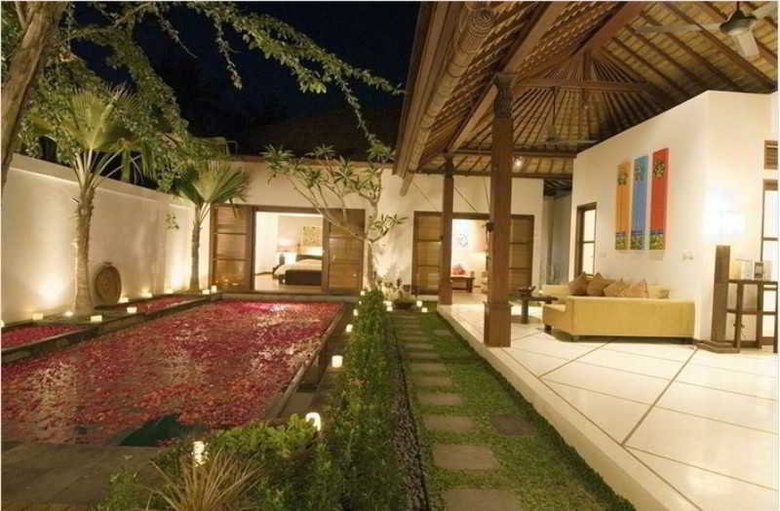 Ellora Villas