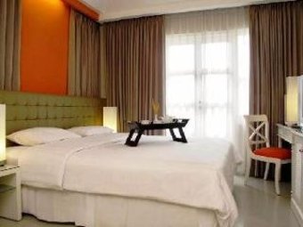 Ciputra Golf, Club And Hotel Surabaya