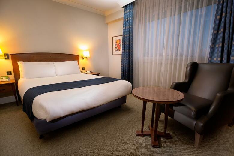 Hotel Holiday Inn London Heathrow Ariel