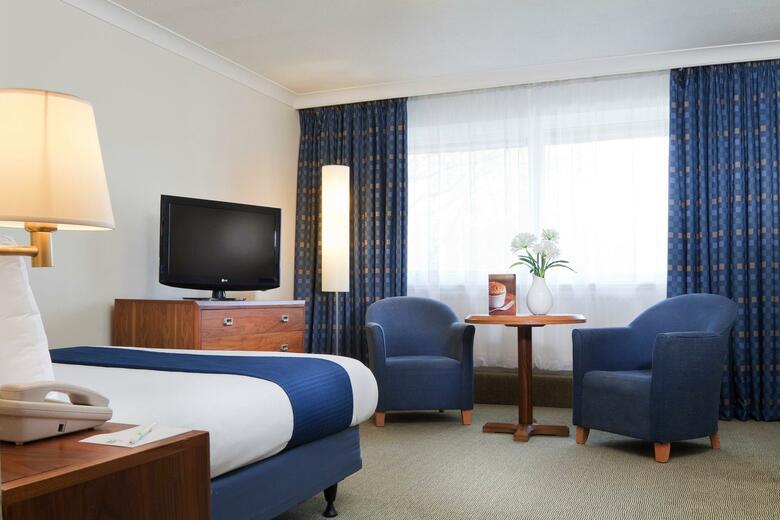 Hotel Holiday Inn London Heathrow Ariel