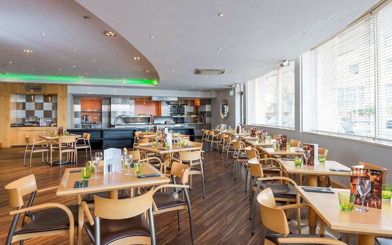 Hotel Holiday Inn London Heathrow Ariel
