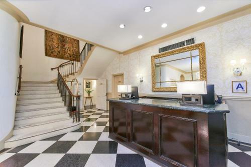 3 West Club Hotel
