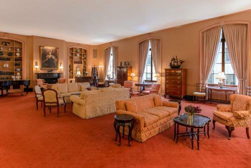 3 West Club Hotel