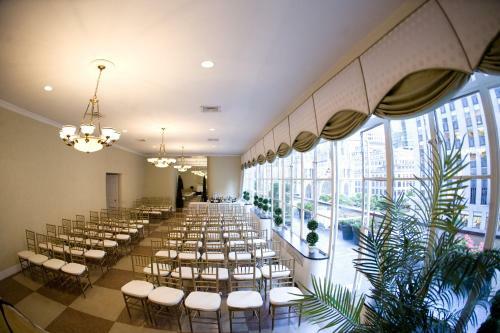 3 West Club Hotel