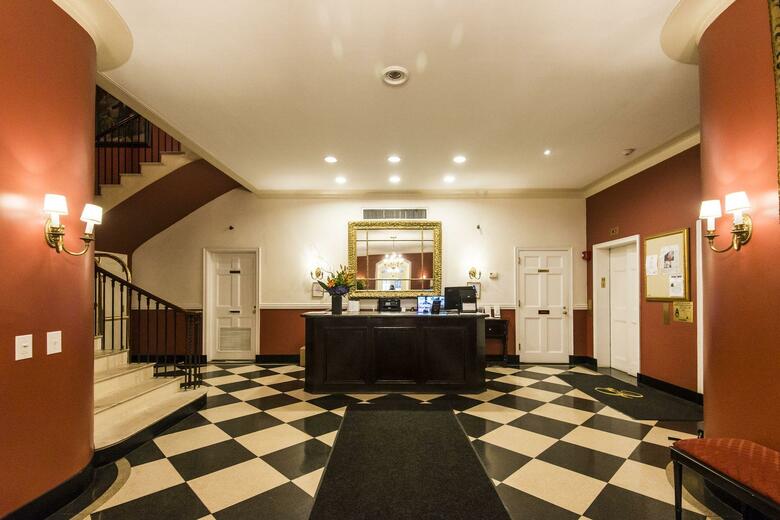 3 West Club Hotel