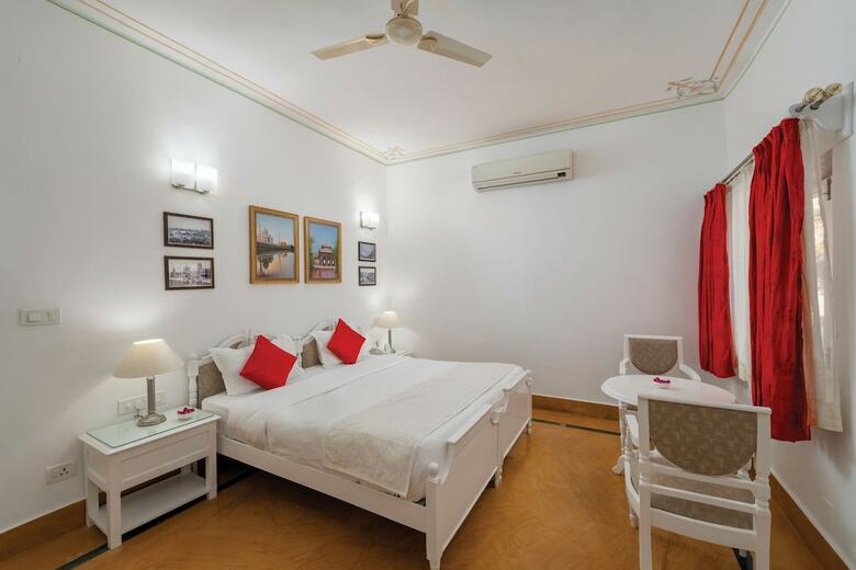 Hotel Rang Mahal