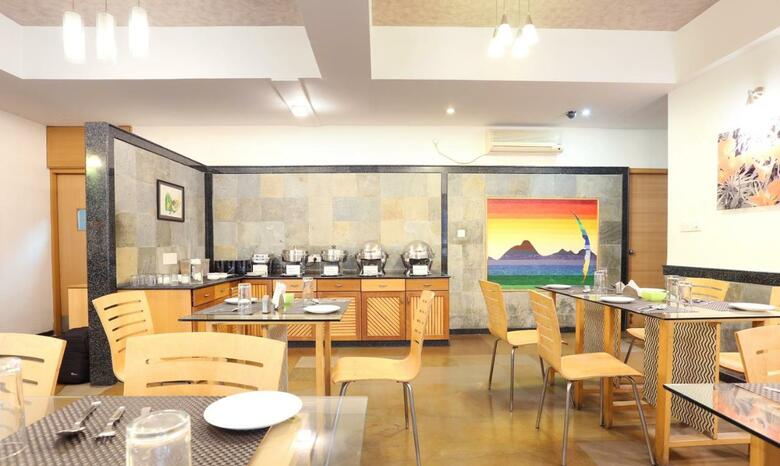 Hotel Isis Suites