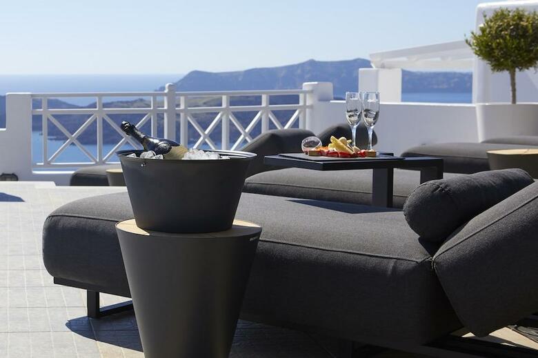 Hotel Petit Palace