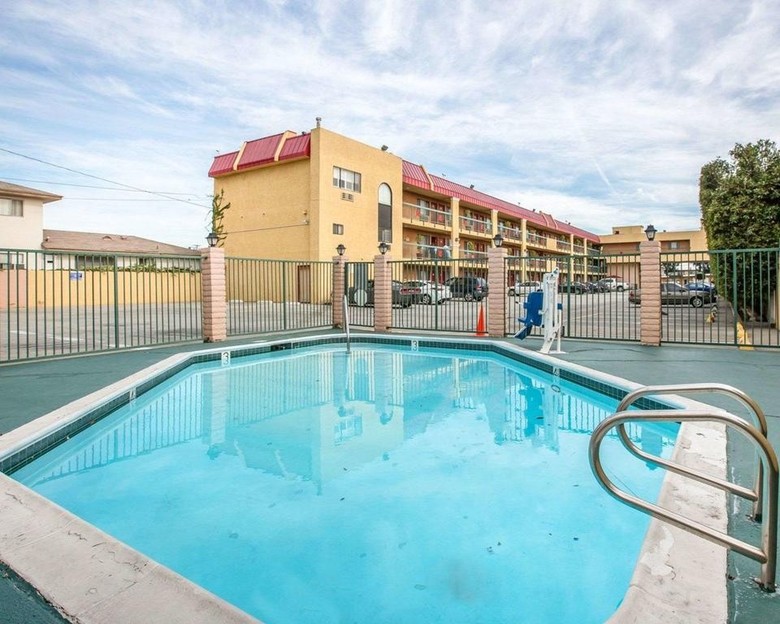 Hotel Rodeway Inn Near Stubhub Center