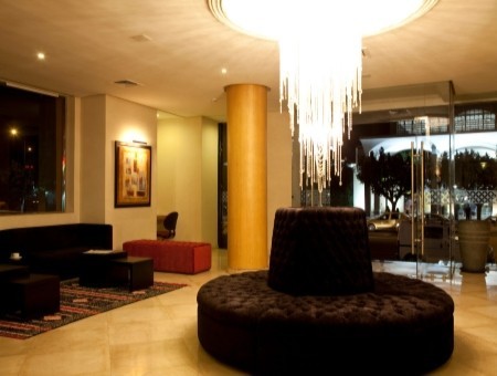Red Hotel