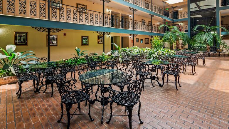 Hotel Best Western Chateau Louisianne