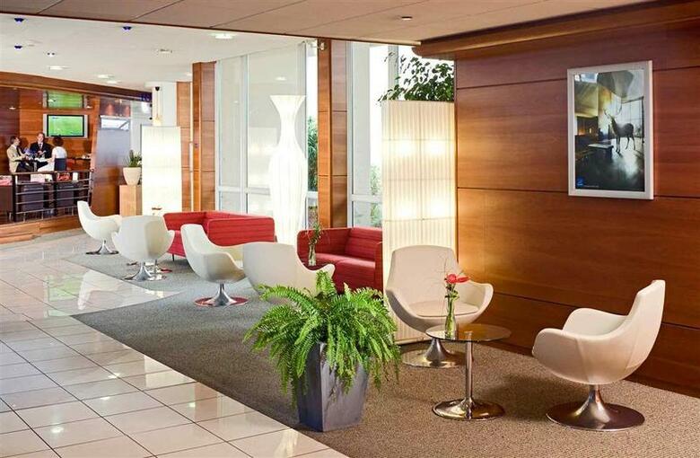Hotel Novotel Chartres