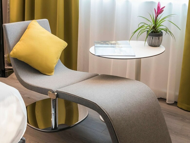 Hotel Novotel Chartres