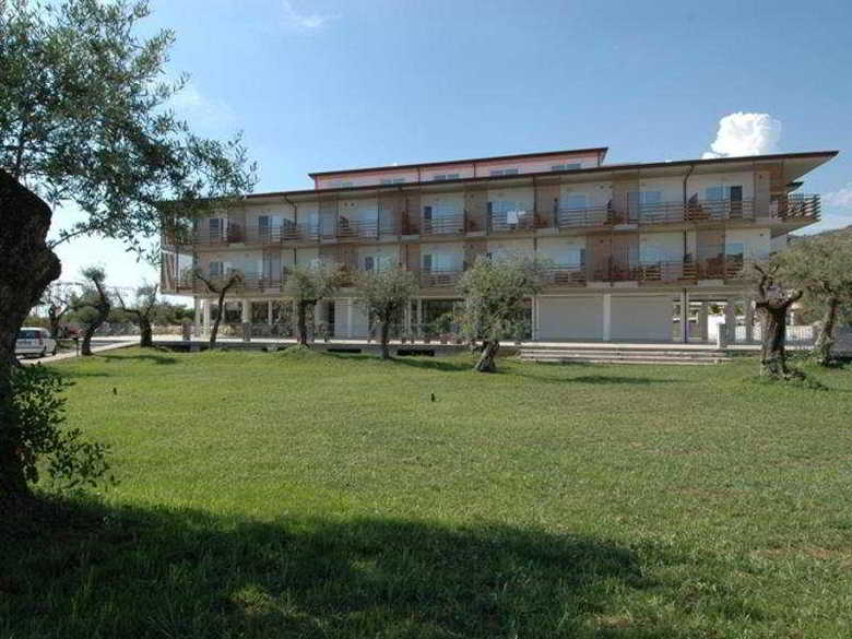 Hotel Elaia Garden