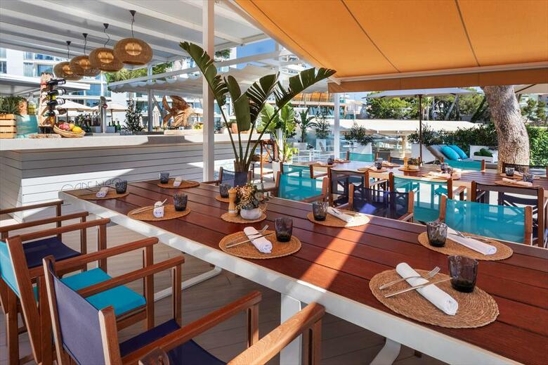 Hotel Beach House