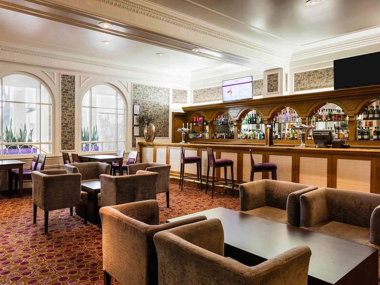 Hotel Caledonian