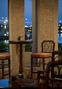 Hotel Casa Del Rio