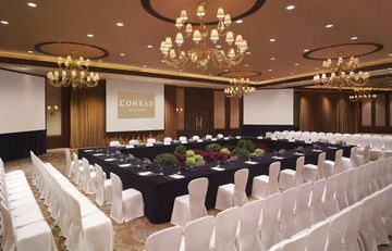 Hotel Conrad