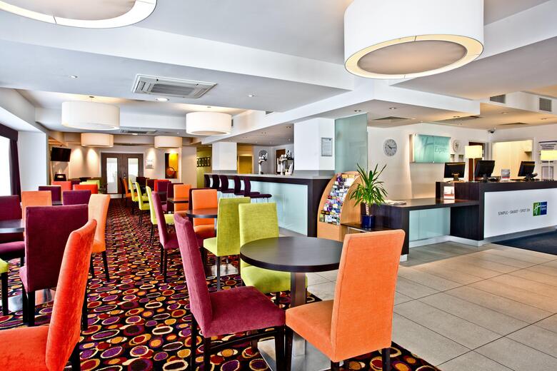 Hotel Holiday Inn Express Birmingham - South A45