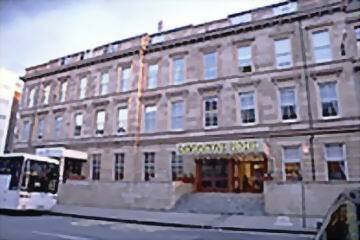Devoncove Hotel
