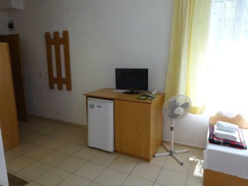 Hostal Guest House Hris