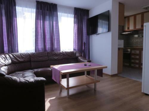 Hostal Aurora Guest House
