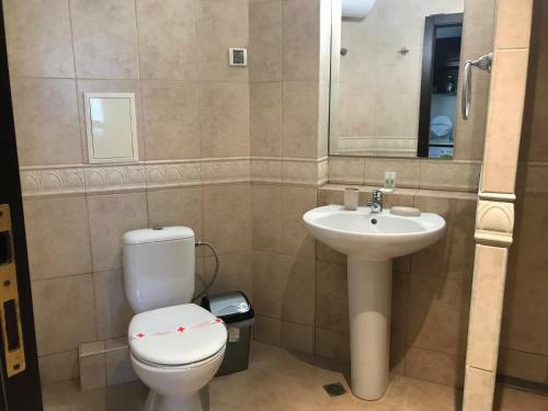Pearl Beach Apartments In The Cliff Resort