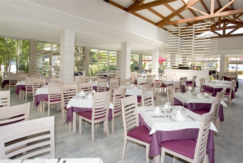 Aparthotel Playa Mar