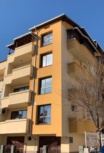 Babylon Apartment
