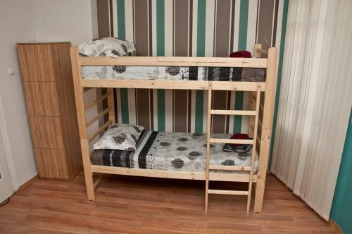 Hostel Mostel Hub Rooms And Apartments