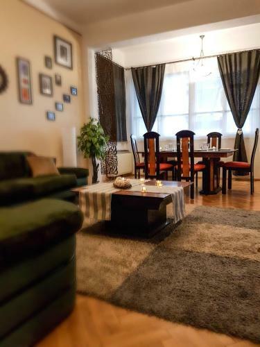 Apartamento Penthouse Dondukov