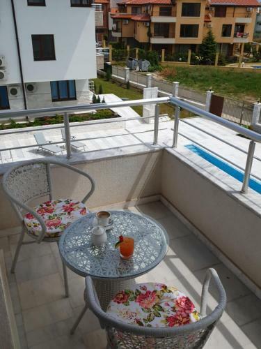Apartamento Emerald Hills