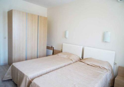 Star Dreams Apartments