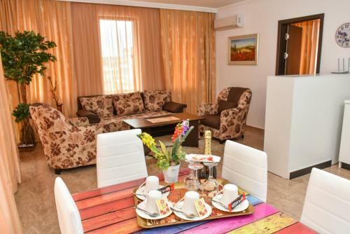 Olymp Aparthotel