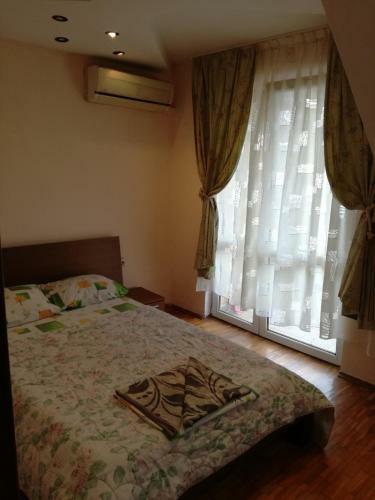 Lider Apartment Pop Hariton