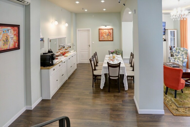Hostal City Boutique Inn