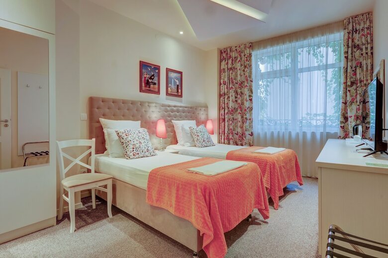 Hostal City Boutique Inn