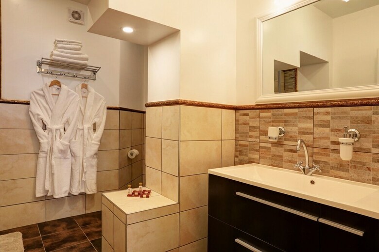 Hostal City Boutique Inn