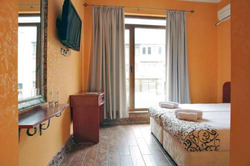 Hostal Art House