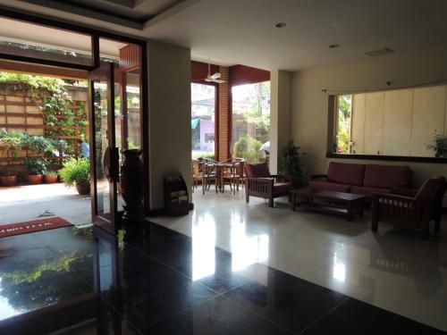Apartamentos La Belle Villa