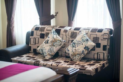 Okay Palace Hotel