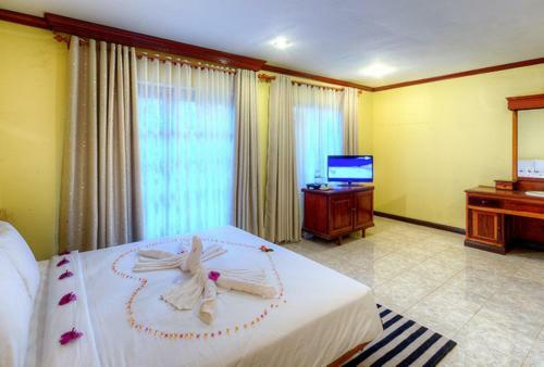 Suryavara Residence Hotel