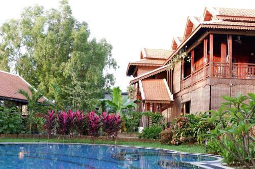 Hotel Samot Baitong Resort