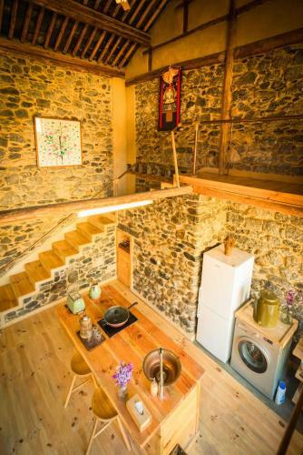 Dali Songhe High-end Vacation Guest House