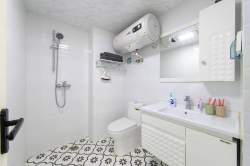 Baoding Lianchi�baoding East Station� Locals Apartment 00163110
