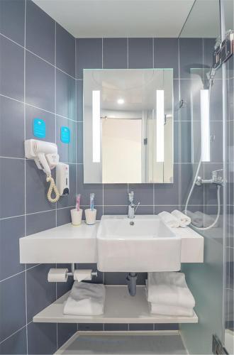 Hanting Hotel Baoding Chaoyang North Street