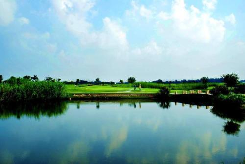 Yunshan Haipan Golf Seaview Apartment