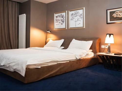 G + Hotel