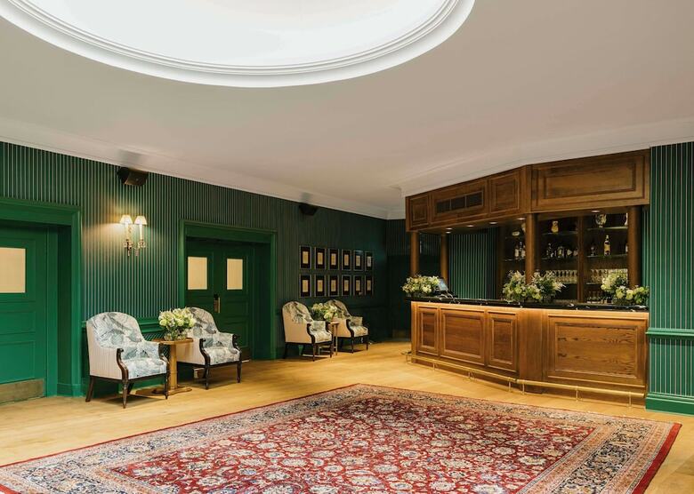 Hotel Macdonald Randolph